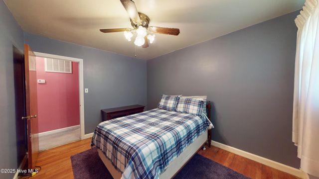 409 Henderson Drive, Jacksonville, NC 28540