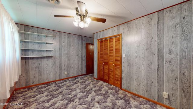 409 Henderson Drive, Jacksonville, NC 28540