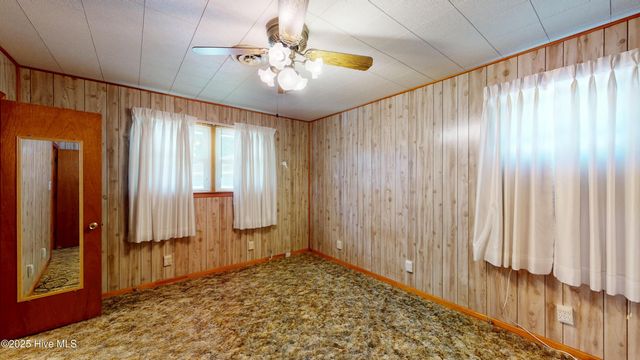 409 Henderson Drive, Jacksonville, NC 28540