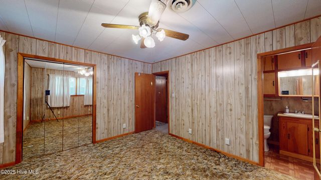 409 Henderson Drive, Jacksonville, NC 28540