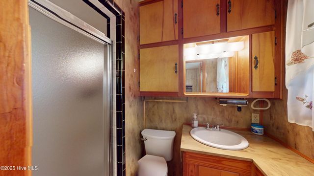 409 Henderson Drive, Jacksonville, NC 28540