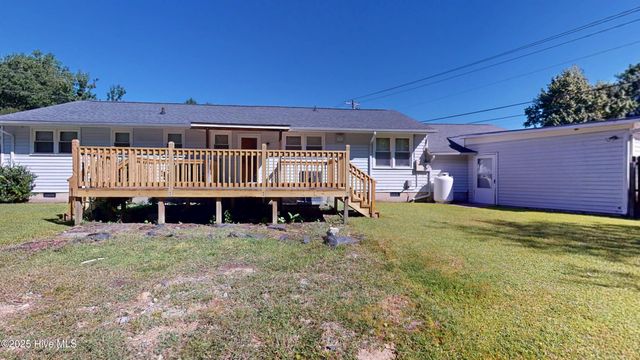 409 Henderson Drive, Jacksonville, NC 28540