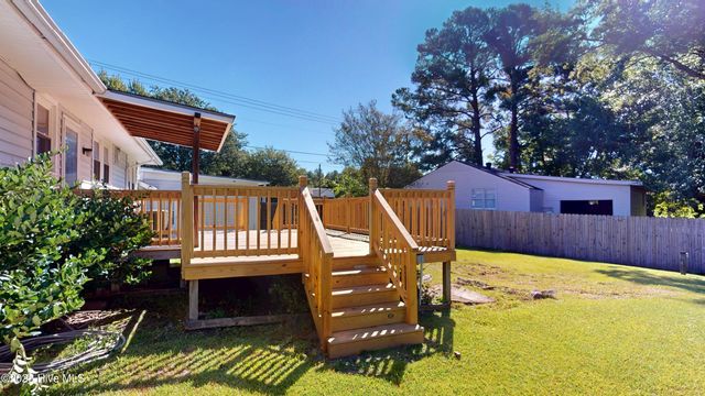 409 Henderson Drive, Jacksonville, NC 28540