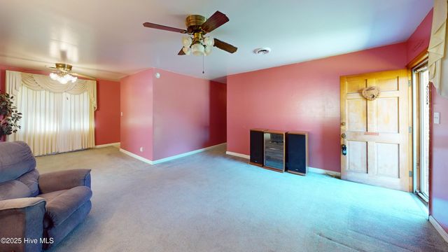 409 Henderson Drive, Jacksonville, NC 28540
