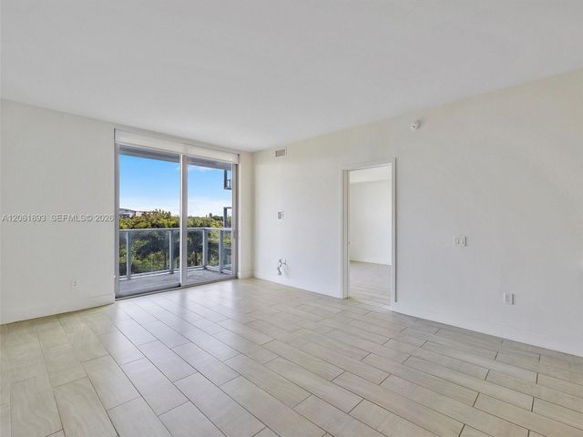 2000 Metropica Way 502, Sunrise, FL 33323