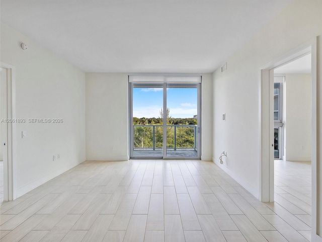 2000 Metropica Way 502, Sunrise, FL 33323