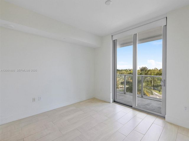 2000 Metropica Way 502, Sunrise, FL 33323