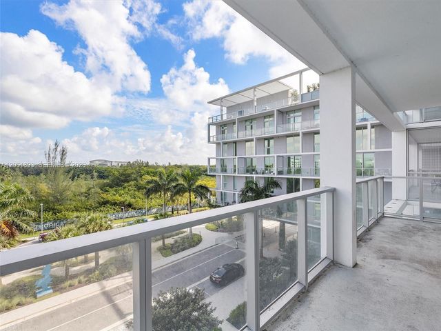2000 Metropica Way 502, Sunrise, FL 33323
