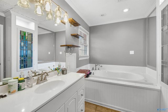 413 Apple Avenue, Albertville, AL 35950