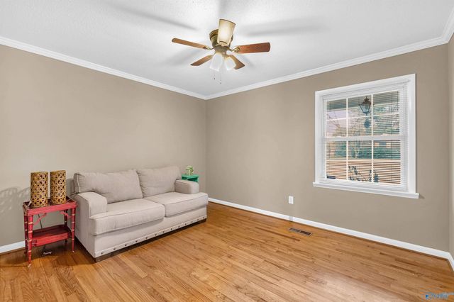 413 Apple Avenue, Albertville, AL 35950