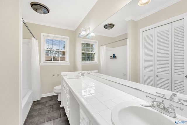 413 Apple Avenue, Albertville, AL 35950