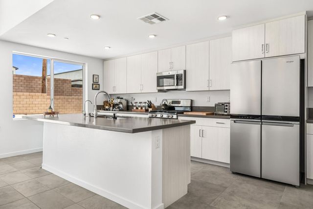 13460 Inaja Street, Desert Hot Springs, CA 92240