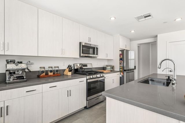 13460 Inaja Street, Desert Hot Springs, CA 92240