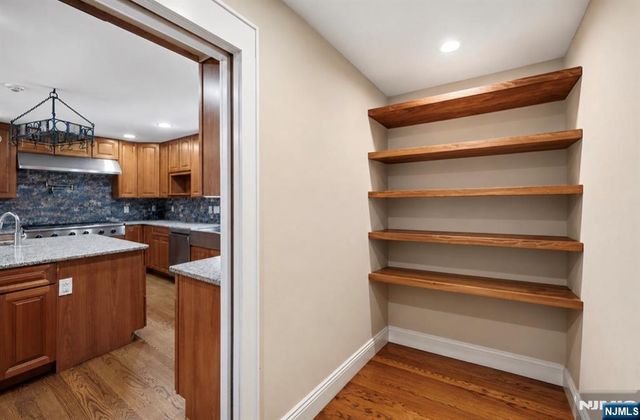 188 Doretta Street, River Vale, NJ 07675