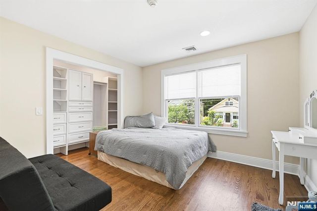 188 Doretta Street, River Vale, NJ 07675