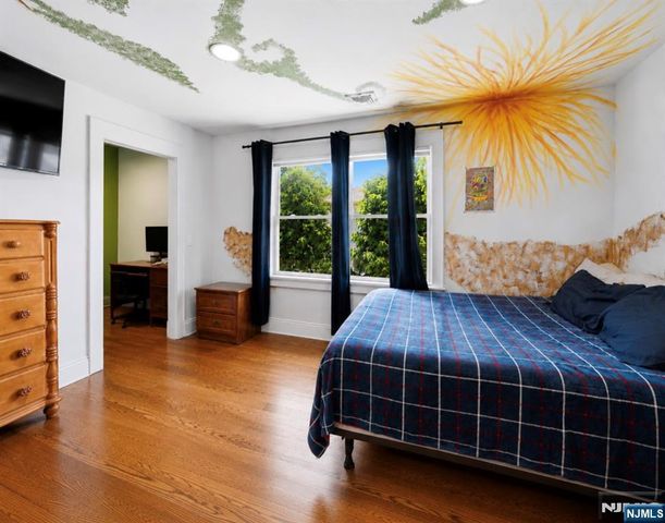 188 Doretta Street, River Vale, NJ 07675