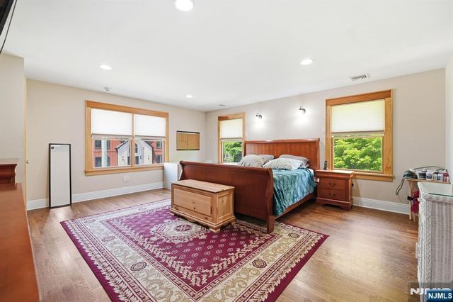 188 Doretta Street, River Vale, NJ 07675