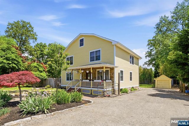 188 Doretta Street, River Vale, NJ 07675