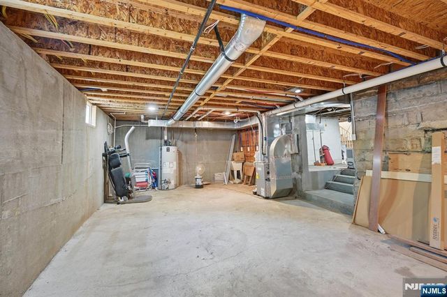 188 Doretta Street, River Vale, NJ 07675