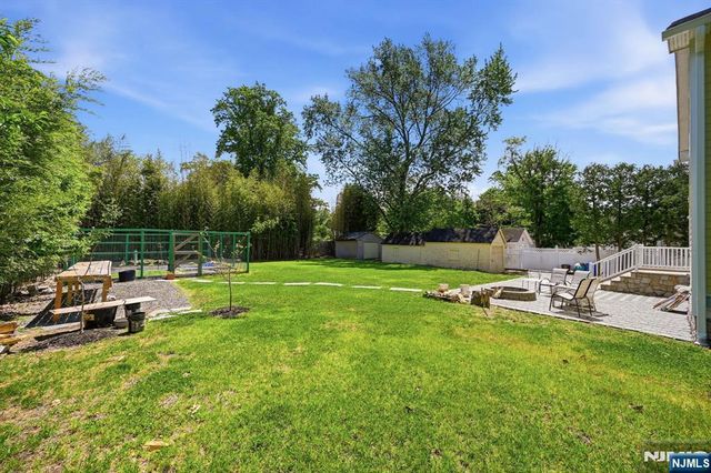 188 Doretta Street, River Vale, NJ 07675