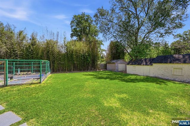 188 Doretta Street, River Vale, NJ 07675