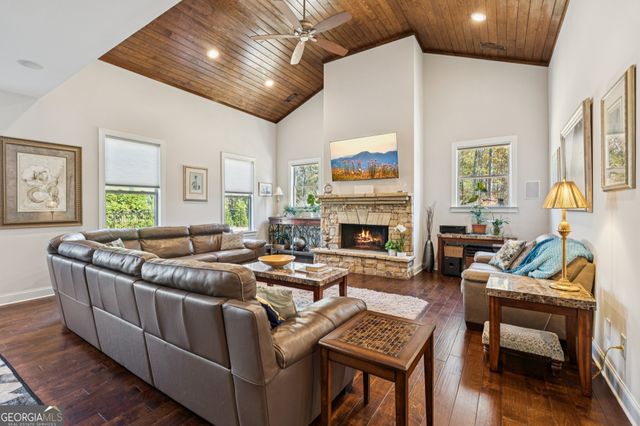 5030 Shade Creek Crossing, Cumming, GA 30028