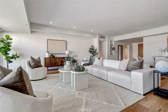 13600 Marina Pointe Drive 905, Marina Del Rey, CA 90292