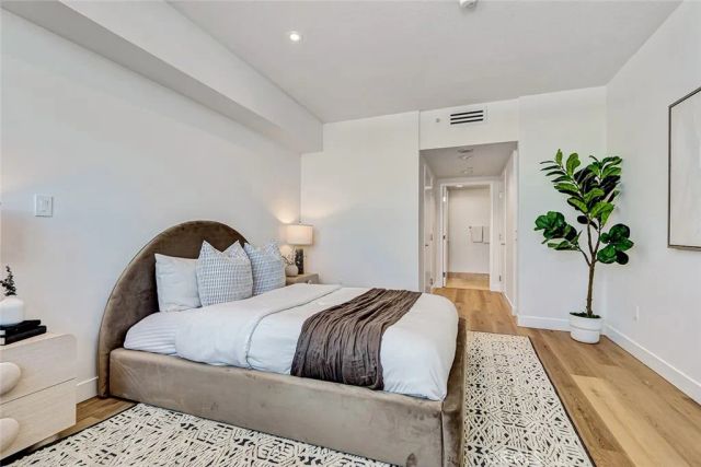 13600 Marina Pointe Drive 905, Marina Del Rey, CA 90292