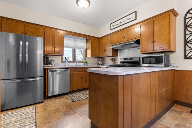 1503 WHITNEY, Belvidere, IL 61008