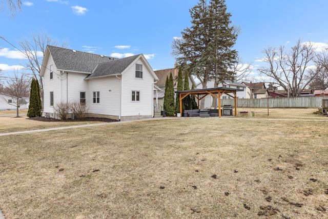 1503 WHITNEY, Belvidere, IL 61008