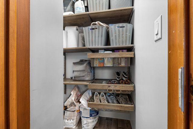 1503 WHITNEY, Belvidere, IL 61008