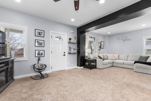 1503 WHITNEY, Belvidere, IL 61008