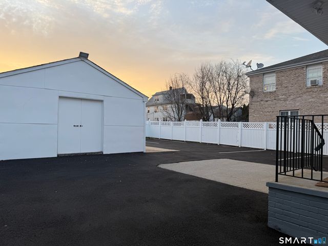 85 Avery Street (Whole House), Stamford, CT 06902