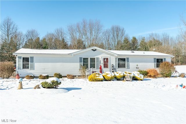 3541 Greenbriar Avenue, Alliance, OH 44601