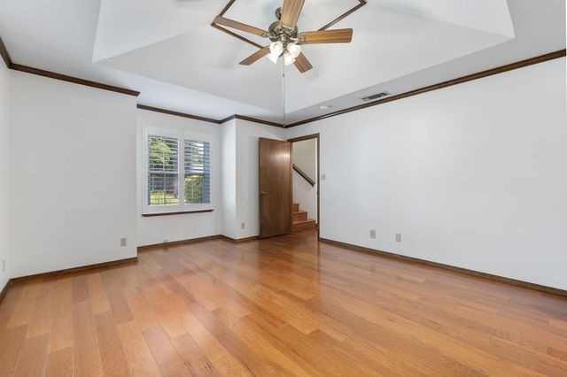 3074 Burgan Avenue, Clovis, CA 93611