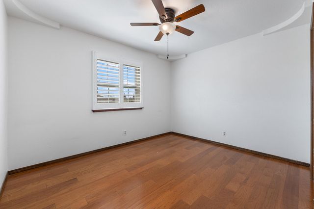 3074 Burgan Avenue, Clovis, CA 93611