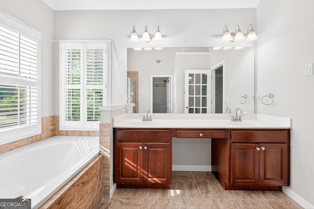 1617 Trilogy Park Drive, Hoschton, GA 30548