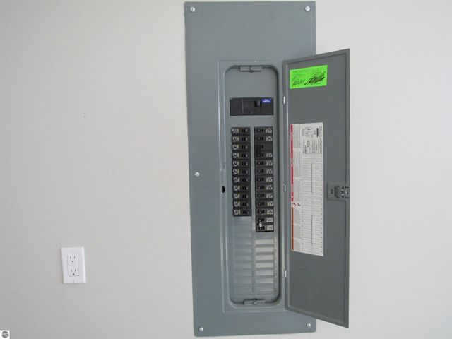 66 Lila Lane, Tawas City, MI 48763