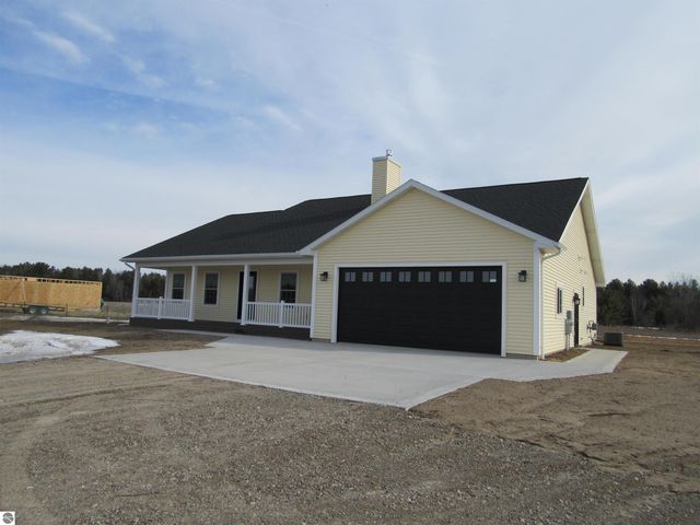 66 Lila Lane, Tawas City, MI 48763