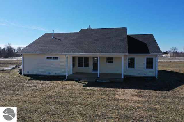 66 Lila Lane, Tawas City, MI 48763