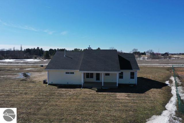66 Lila Lane, Tawas City, MI 48763