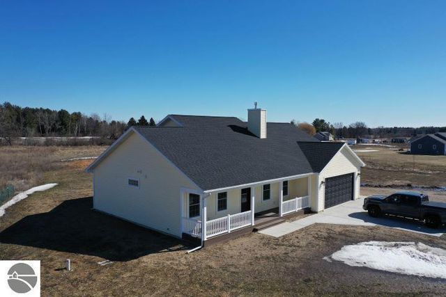 66 Lila Lane, Tawas City, MI 48763