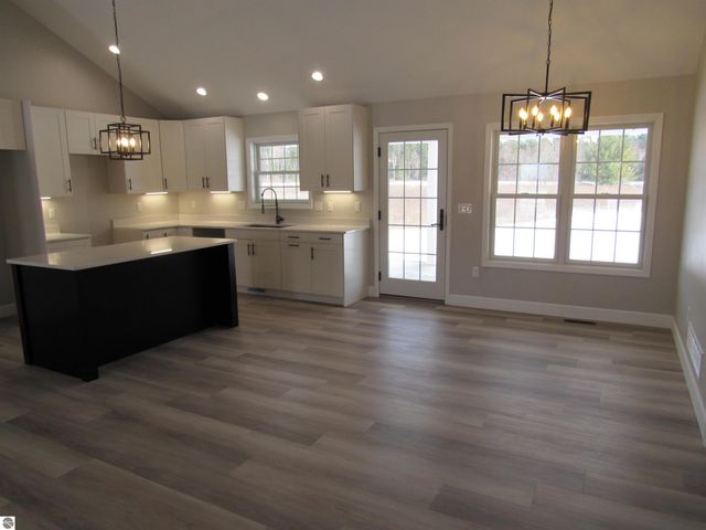 66 Lila Lane, Tawas City, MI 48763