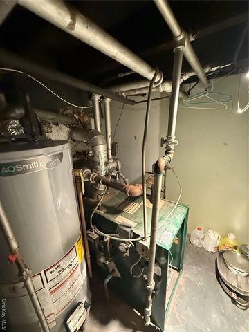 10556 135th Street, Richmond Hill, NY 11419