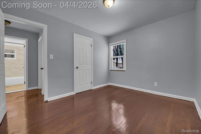 17212 Sunderland Road, Detroit, MI 48219