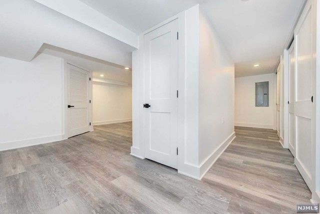 6 Lakeview Terrace, Woodcliff Lake, NJ 07677