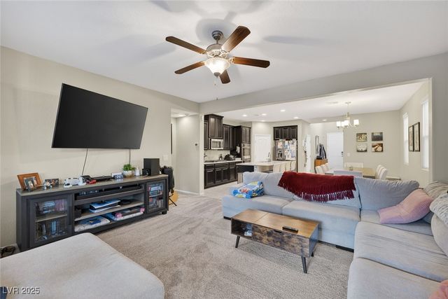 10615 College Hill Avenue, Las Vegas, NV 89166