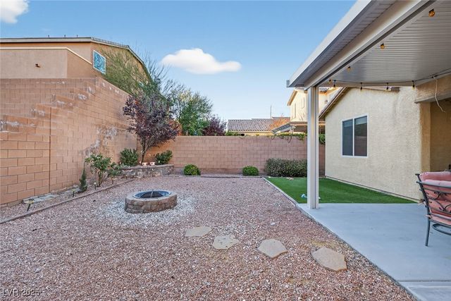 10615 College Hill Avenue, Las Vegas, NV 89166