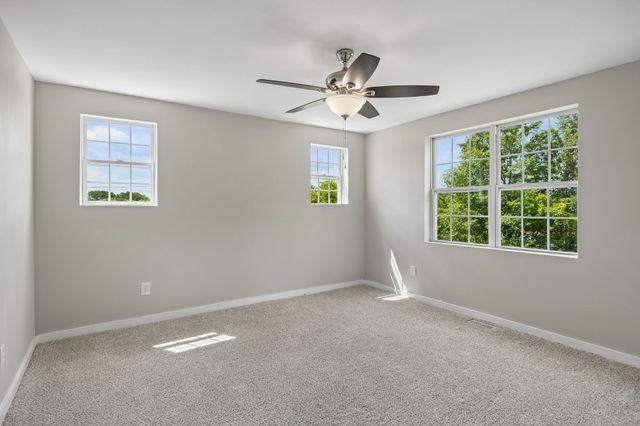 103 Pemberton Dr, Ashland City, TN 37015