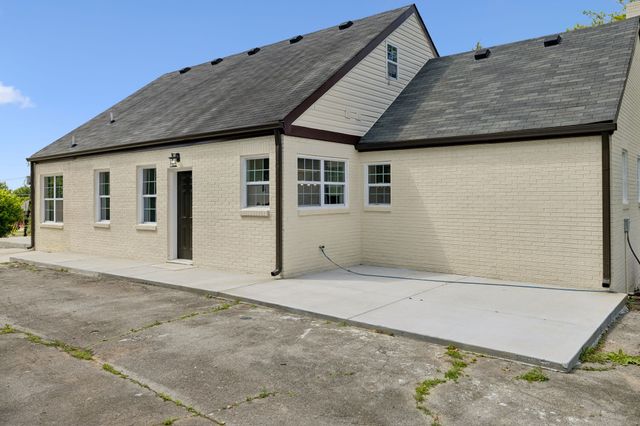103 Pemberton Dr, Ashland City, TN 37015